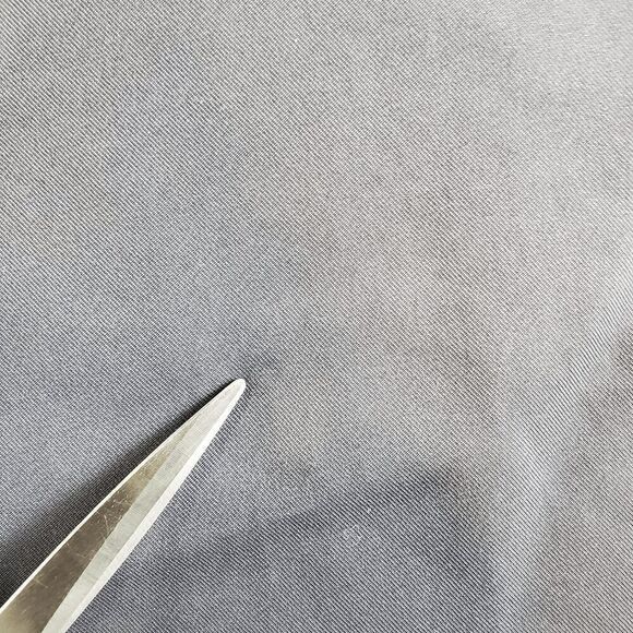 Greg Norman Shorts Mens 32 Gray Chino Golf Performance Flat Front Regular Fit - Picture 2 of 9